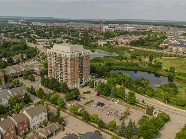 2325 Central Park Dr #709, Oakville, ON L6H 0E2