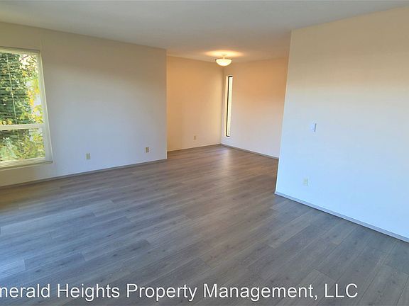 4th image of 2820 15th Ave W APT 305