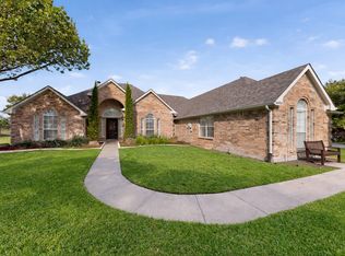 16036 University Dr, Forney, TX 75126