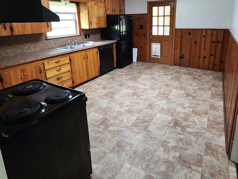 S Magnolia Dr — Photo 6