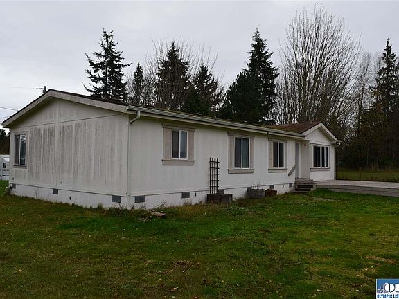 3rd image of 2419 E 6th Ave