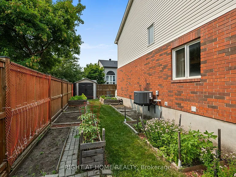 100 Lokoya St — Photo 42