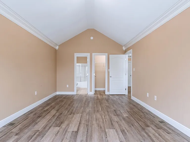 3485 Riverbend Cv — Photo 12