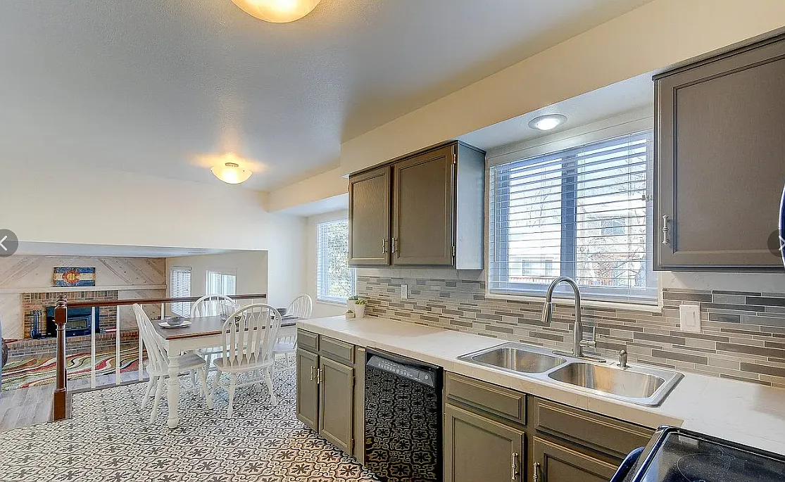 4 bed, 2398 sqft, $3,061 — Photo 1