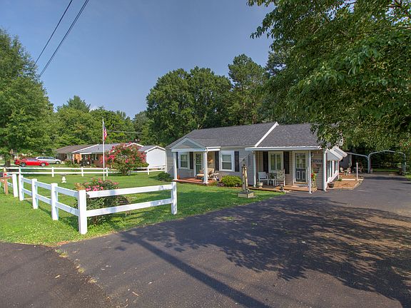5th image of 1208 Norman Dr