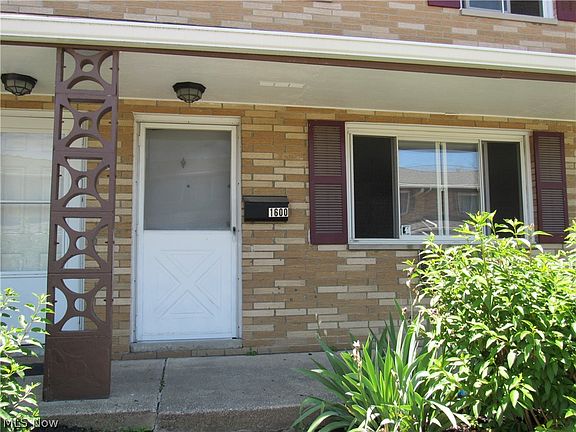 3rd image of 1600 Lee Terrace Dr