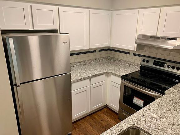 3rd image of 1711 Palmer St APT C