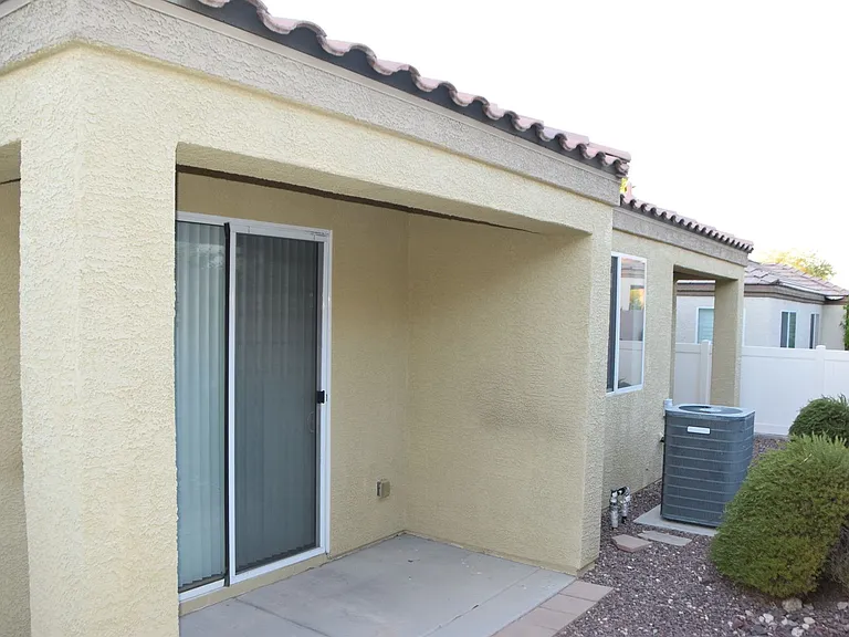 6235 Shamrock Lake Ave — Photo 30