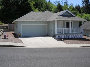 1820 SE 19th St, Lincoln City, OR 97367