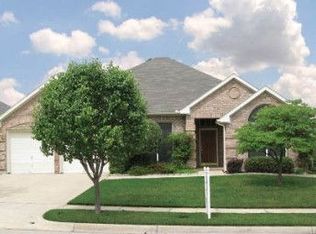 5529 Mount McKinley Rd, Fort Worth, TX 76137