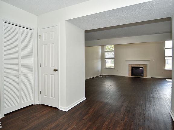 5th image of 4337 Valley Trace Dr