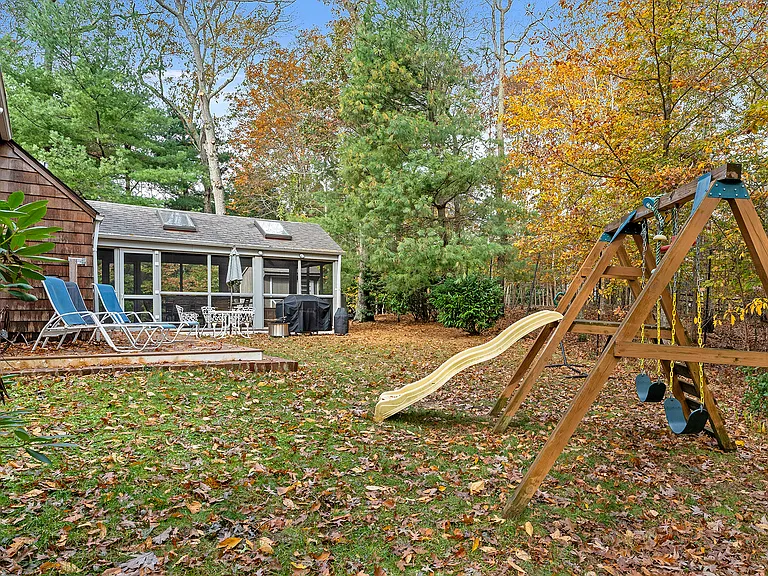 11 Chapel Ln — Photo 13