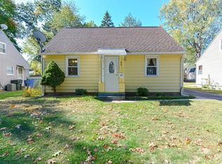 74 Seymour Ave, Springfield, MA 01109