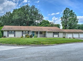 3144 E Wayland St, Springfield, MO 65804