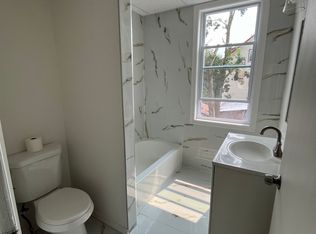 22 Mansfield St, Providence, RI 02908