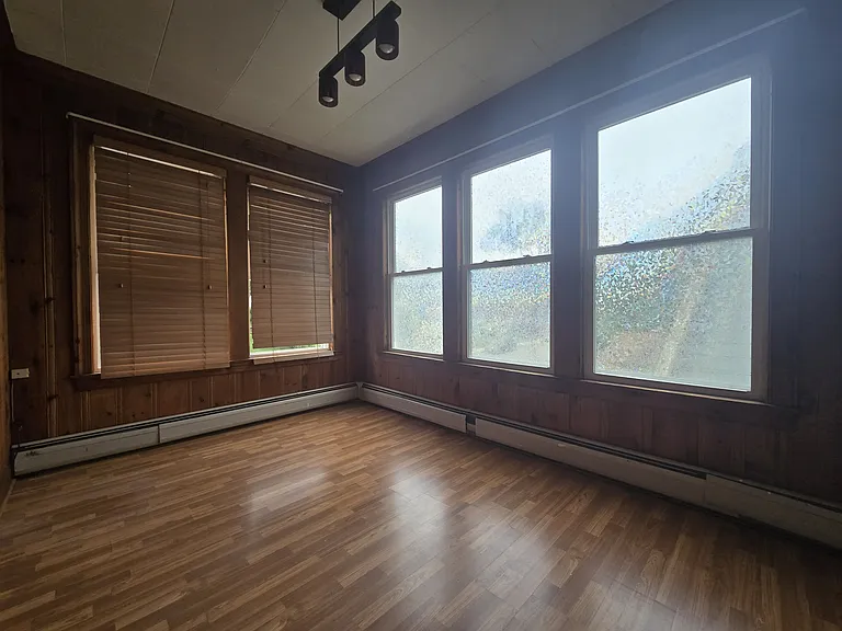 154 Oak St #2 — Photo 15