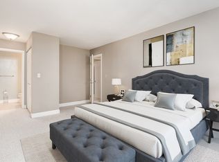 700 Brookside Dr #L, Andover, MA 01810