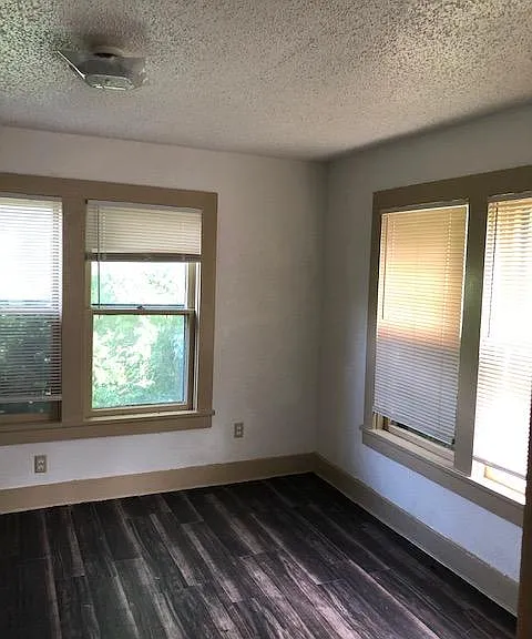 3300 Purington Ave #B — Photo 9