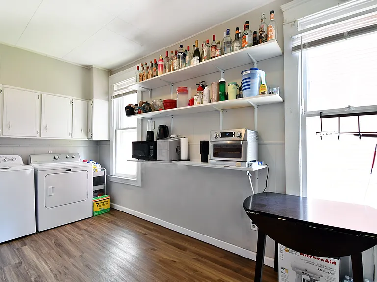 1837 6th Ave #1 — Photo 9