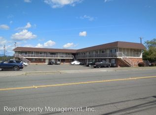 999 West St APT 16, Redding, CA 96001