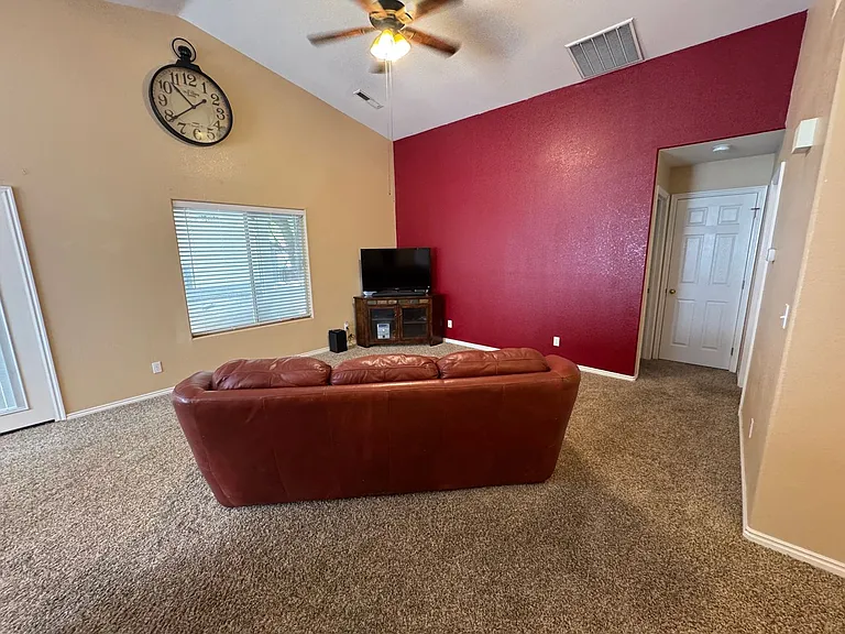 1141 W 360 N #4 — Photo 6