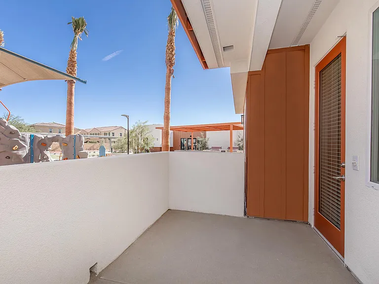 Agate at Palm Desert Apartment Homes — Photo 36
