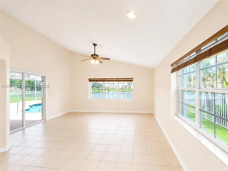 1041 Cedar Falls Dr #1041 — Photo 11