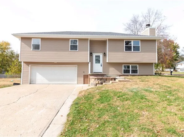 4 Bluebird Dr, Agency, MO 64401