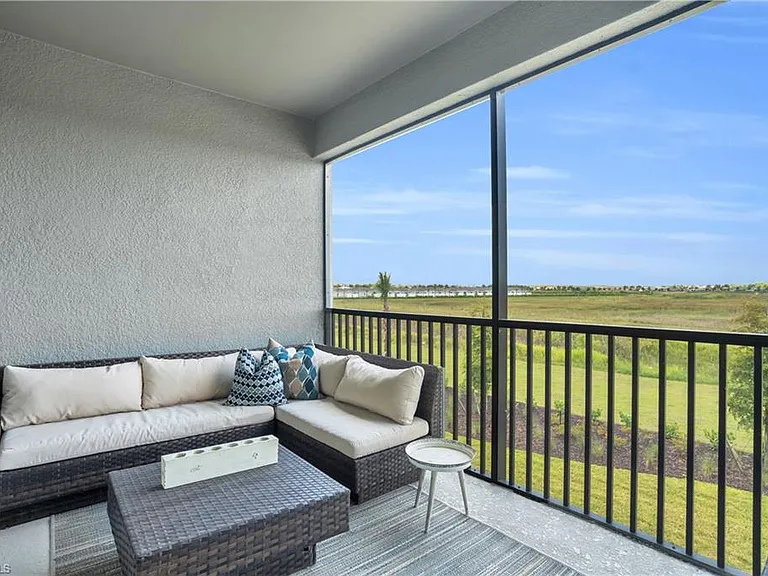 11841 Venetian Lagoon Dr #204 — Photo 29