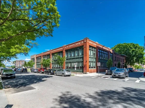 260 Washington Ave #207, Albany, NY 12210