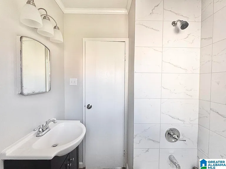 5624 Avenue Q — Photo 19