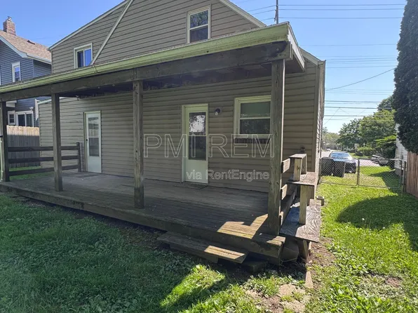 2876 Hudson Dr #A, Cuyahoga Falls, OH 44221