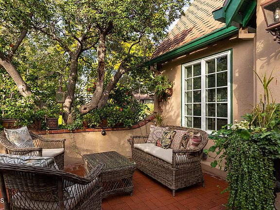 5th image of 1144 Tierra Alta Dr