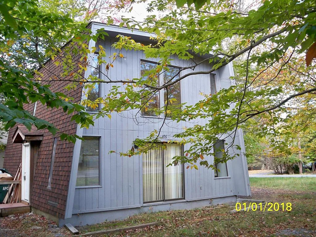 6423 Marvin Gdns photo 1