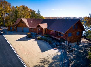 26647 Twin Rivers Dr, Shell Knob, MO 65747