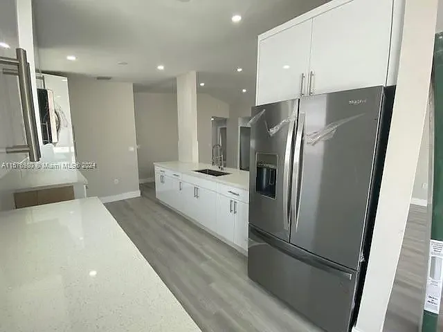 12024 SW 210th Ter — Photo 17