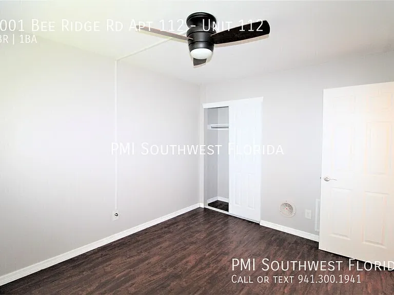 3001 Bee Ridge Rd #112 — Photo 8