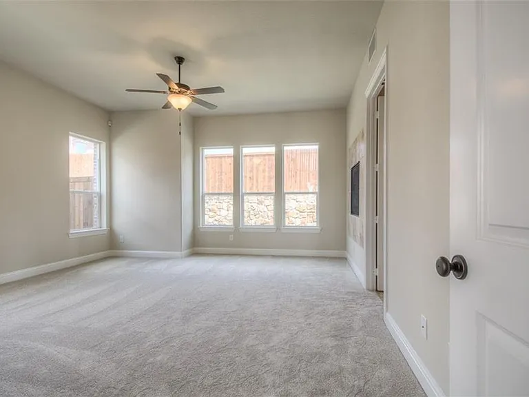 3537 Acropolis Way — Photo 7
