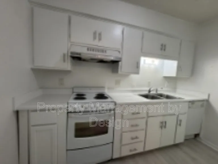 1039 5th St #7 — Photo 18