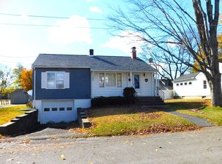 15 Dewitt St, Ellenville, NY 12428