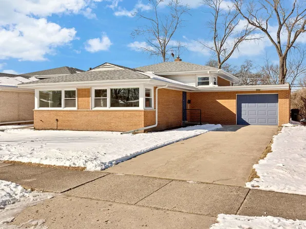 9222 Keeler Ave, Skokie, IL 60076