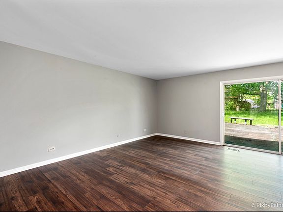3rd image of 240 Bristol Way