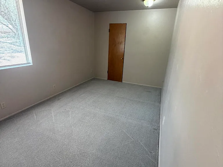 805 S Sheepshead Crossing Rd — Photo 7