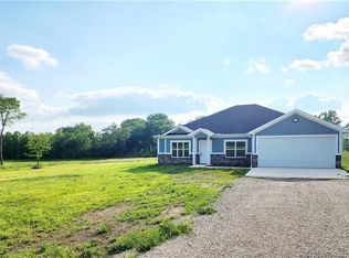 26 SW 491st Rd, Centerview, MO 64019
