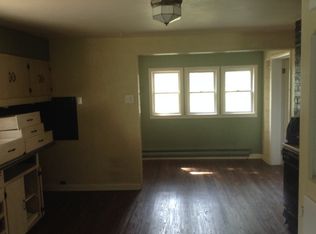 2129 N 114th St, Wauwatosa, WI 53226