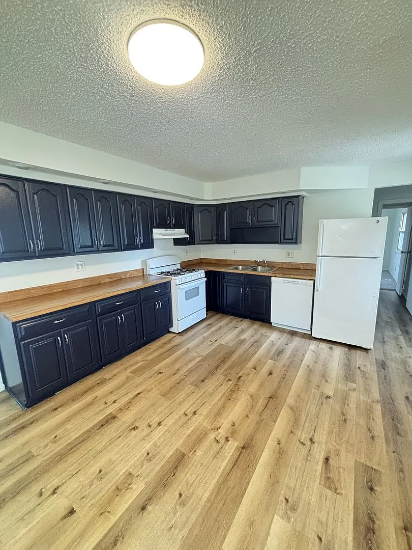2309 Rainbow View Urbana, IL 61802 — Photo 4