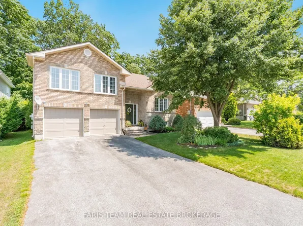 123 Wawinet St, Midland, ON L4R 5A9