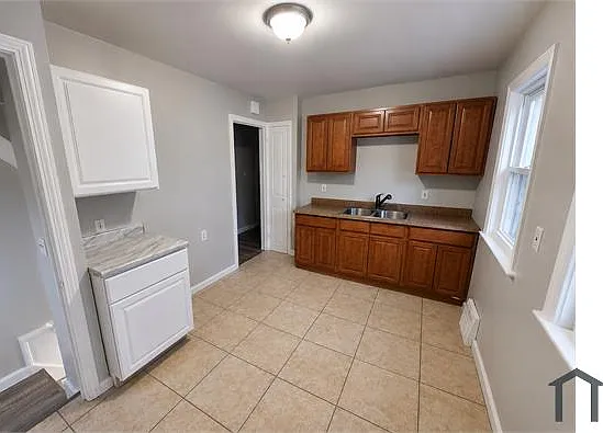 21751 Priday Ave — Photo 5