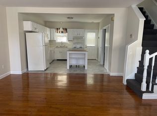 (Undisclosed Address), Newport, RI 02840