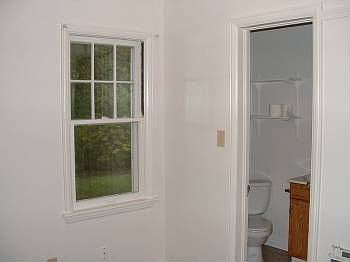 2nd image of 617 S Fairview Ave